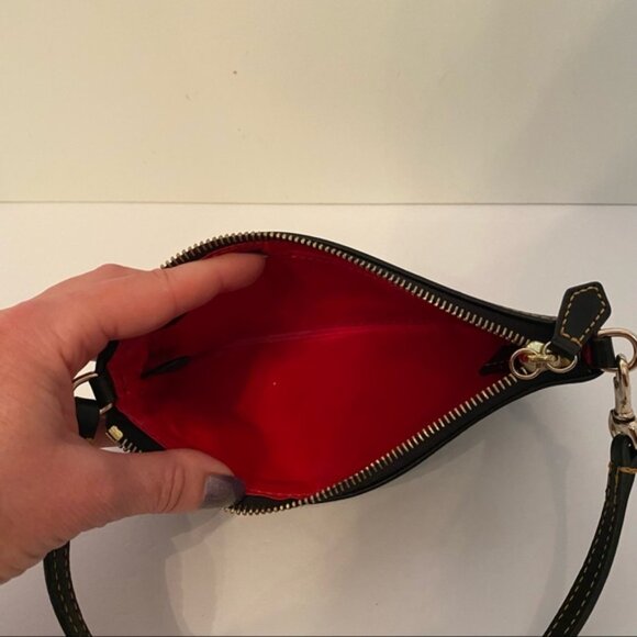 DOONEY & BOURKE WRISTLET BAG SIGNATURE DB LOGO BLACK BROWN LARGE SLIM ZIP TOP - Picture 10 of 11